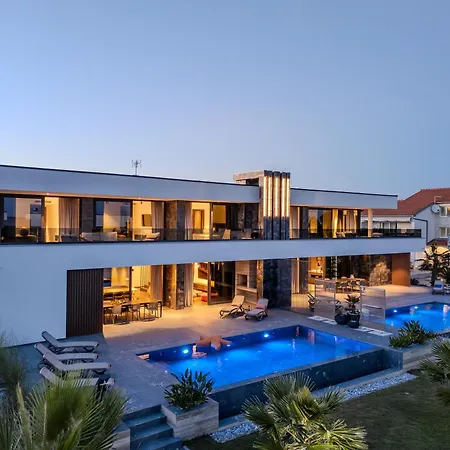 Suva Punta Elite